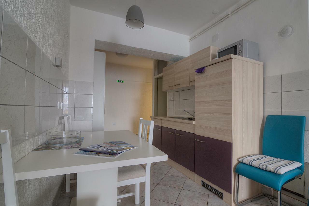 סנג' Apartments & Rooms Josephine מראה חיצוני תמונה