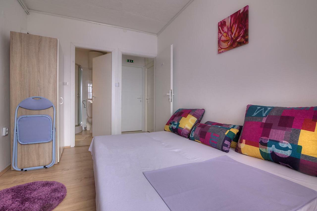 סנג' Apartments & Rooms Josephine מראה חיצוני תמונה